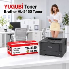 Brother HL-5450 Muadil Toner 8K, TN-3350 kırmızı-beyaz toner kutusu ve Brother yazıcılı beyaz modern çalışma masalı ofis sahnesi